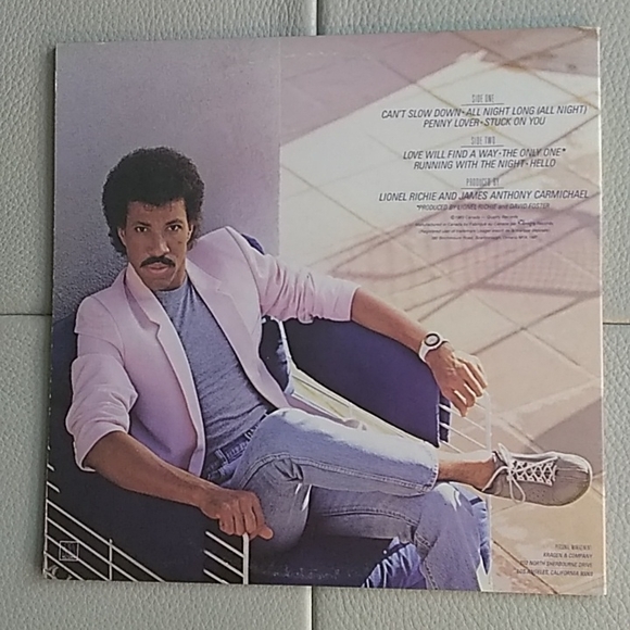 Lionel Richie - Can't Slow Down LP - Picture 2 of 8